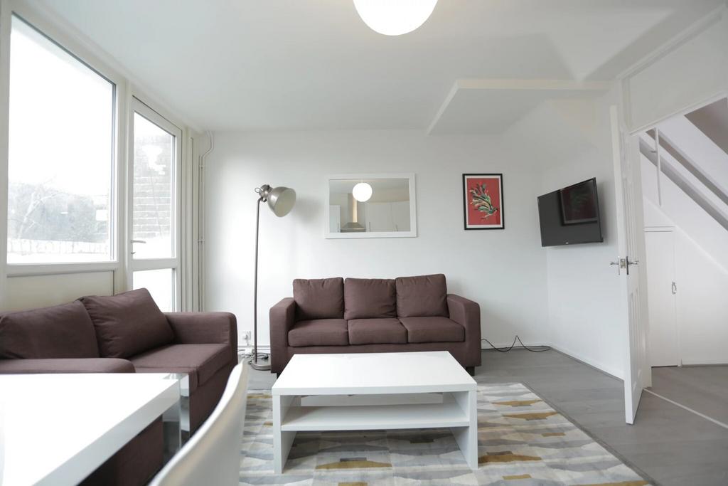 Apartment in London - View 2
