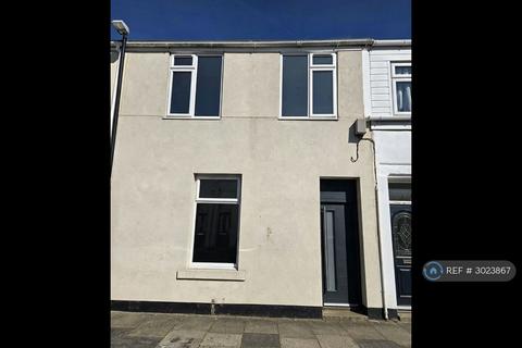 4 bedroom terraced house to rent, Elizabeth St, Sunderland, SR5