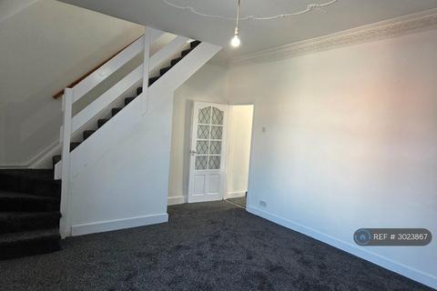 4 bedroom terraced house to rent, Elizabeth St, Sunderland, SR5
