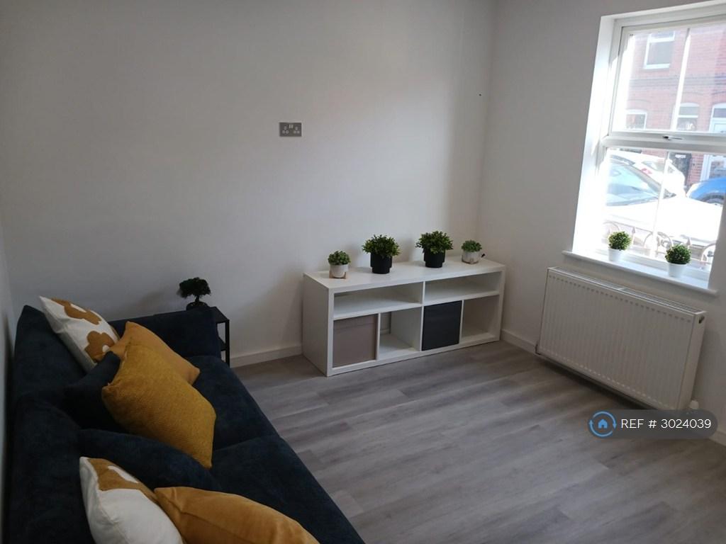 House in Reading - View 2