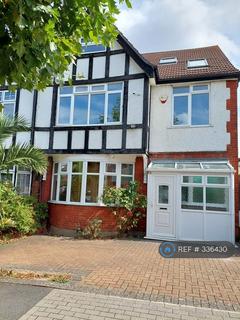 5 bedroom semi-detached house to rent, Sevington Road, London, NW4