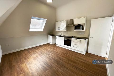 1 bedroom flat to rent, Rose & Crown Walk, Saffron Walden, CB10