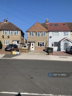 3 bedroom end of terrace house to rent, Woodcroft Crescent, Middx, UB10