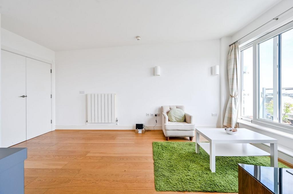 Apartment in London - View 4