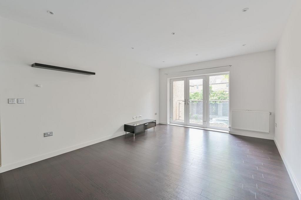 Apartment in London - View 5