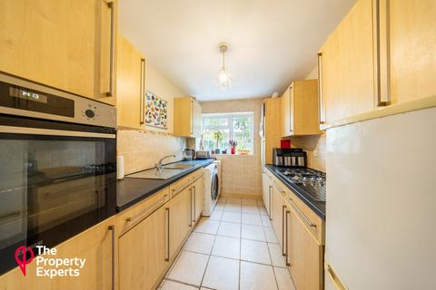 3 bedroom semi-detached house for sale, Holland Pines, Bracknell, RG12