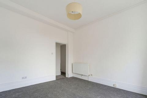 undefined, Clifton Road, London