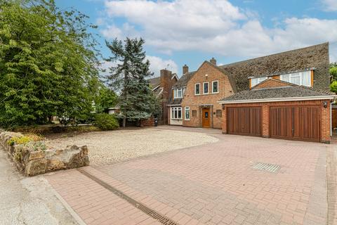 4 bedroom detached house for sale, The Long Shoot, Nuneaton, Warwickshire, CV11