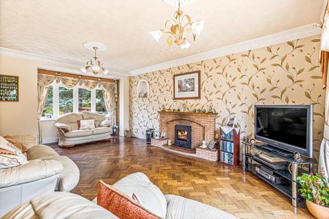 4 bedroom detached house for sale, The Long Shoot, Nuneaton, Warwickshire, CV11