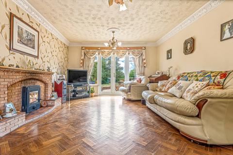 4 bedroom detached house for sale, The Long Shoot, Nuneaton, Warwickshire, CV11