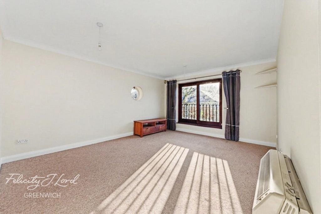 Apartment in London, Baizdon Road Estate, Blackheath - View 3