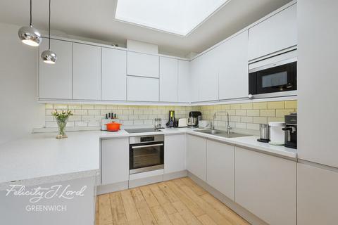 4 bedroom end of terrace house for sale, Greenwich, SE10