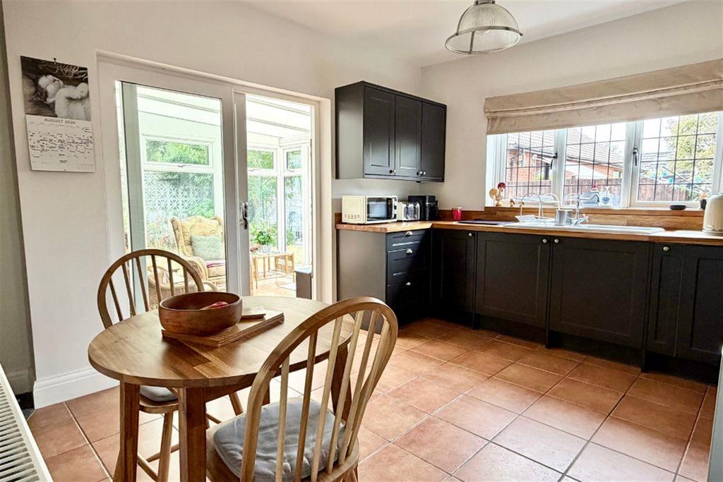 House in Nottingham - View 5