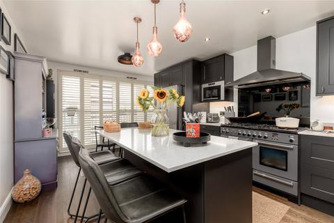 3 bedroom apartment for sale, Kimmerghame Place, Edinburgh