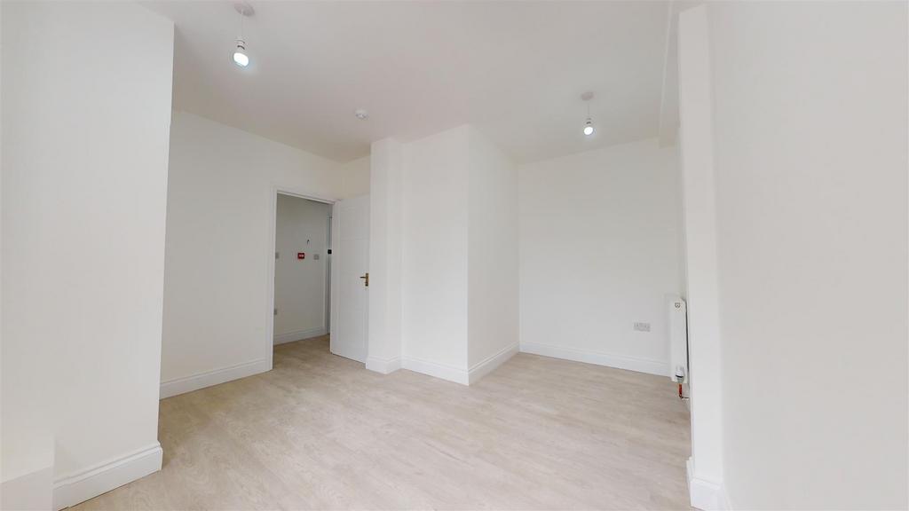 House in Willesden Green - View 5