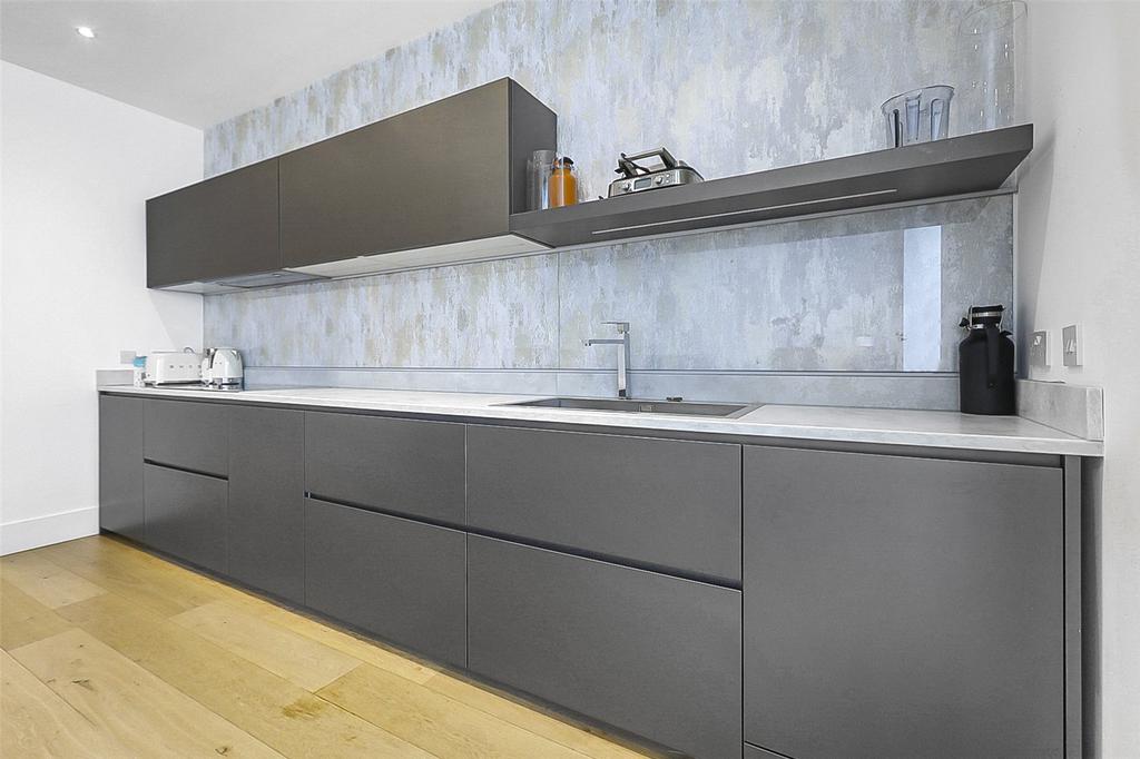 Apartment in London - View 3