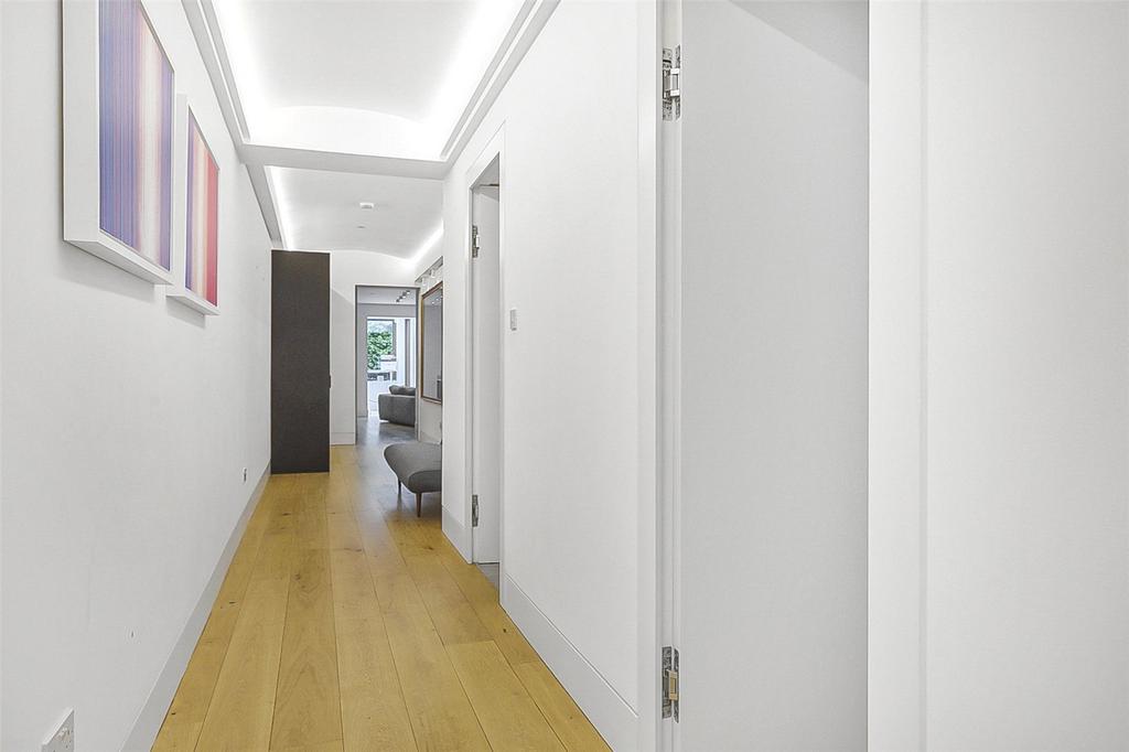 Apartment in London - More