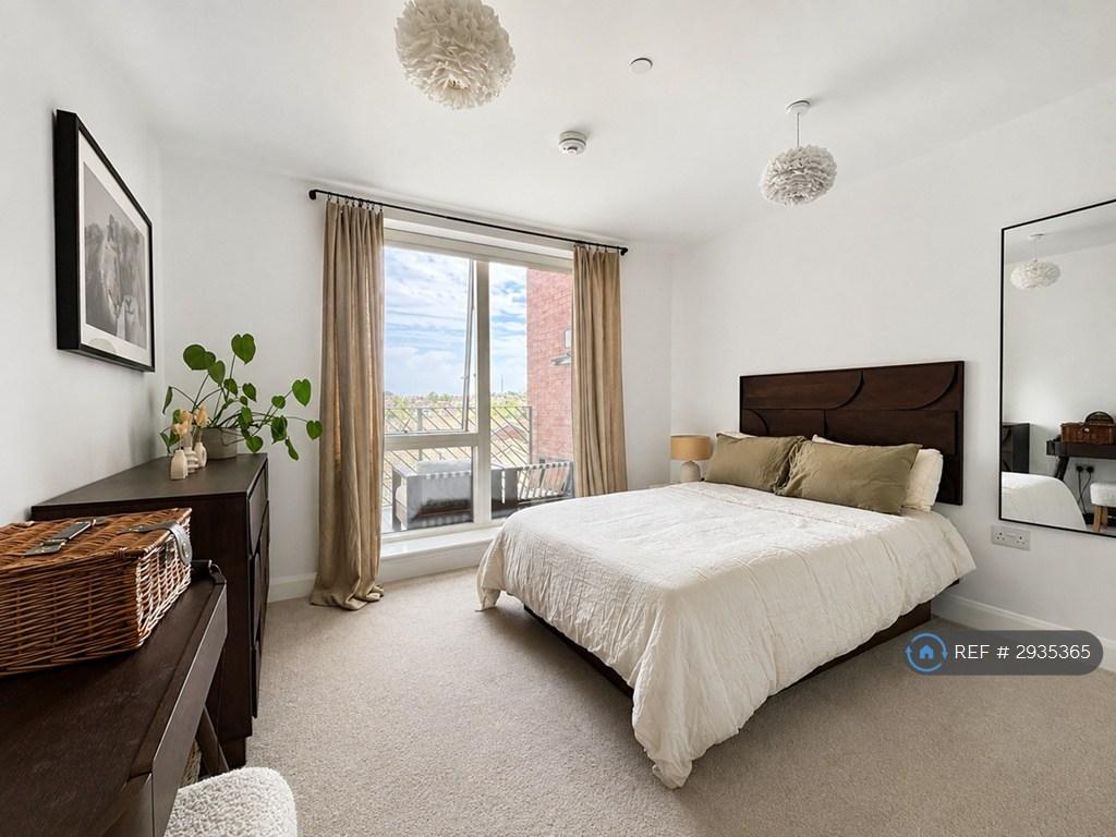 Apartment in London - View 2