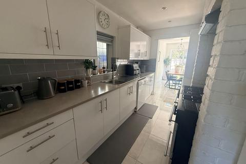 undefined, Pinner View, Harrow HA1
