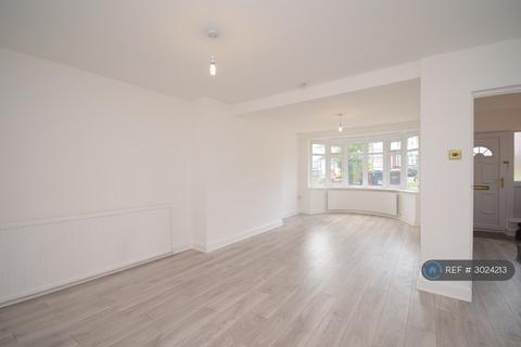 3 bedroom semi-detached house to rent, Somervell Road, Harrow, HA2