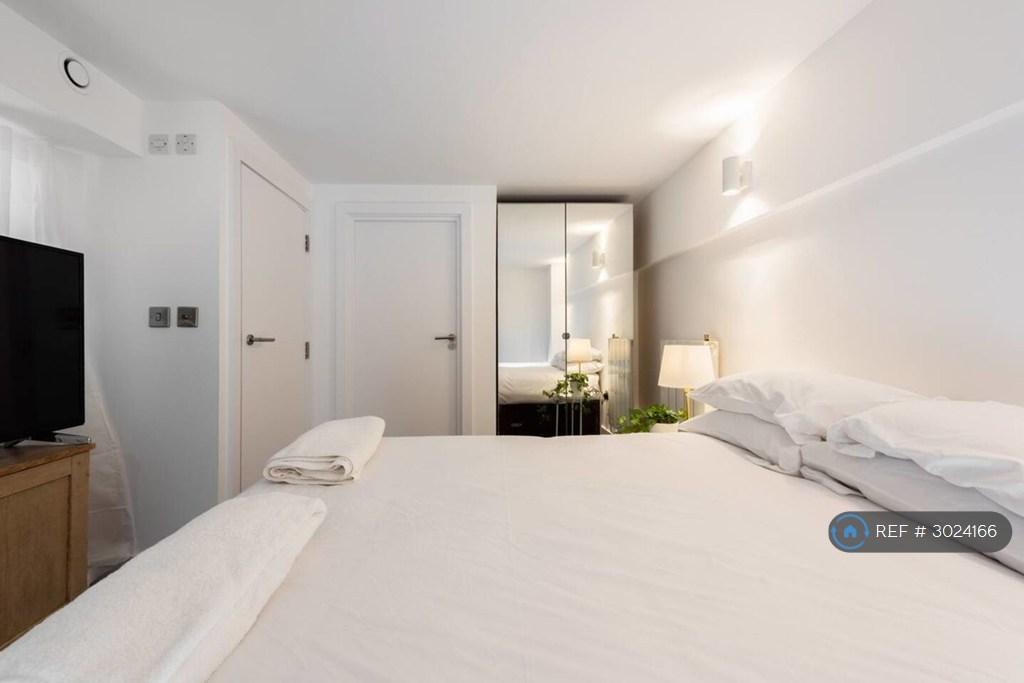 Apartment in London - View 3