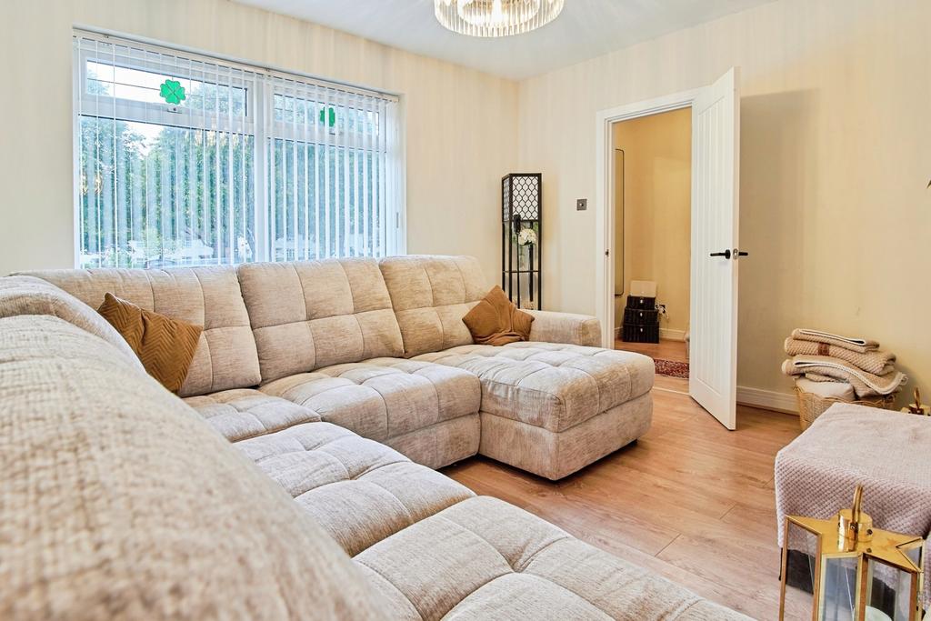 House in Birmingham, West Midlands - View 5