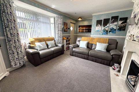 3 bedroom semi-detached house for sale, Meliden Crescent, Wythenshawe