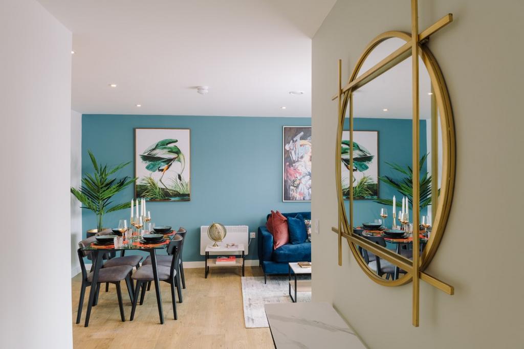 Apartment in Salford - View 5