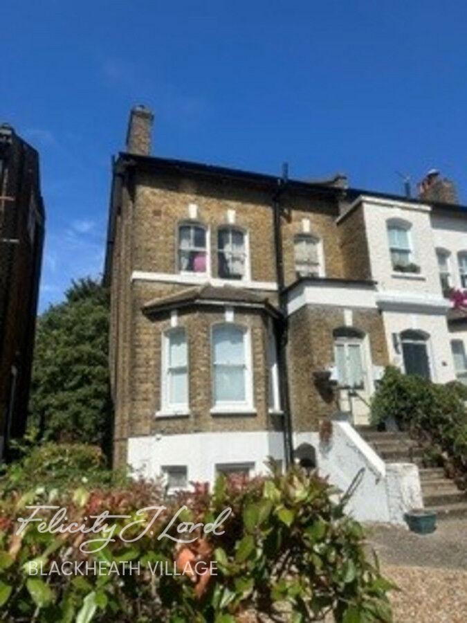 Apartment in London - View 5