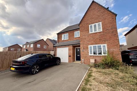 4 bedroom detached house to rent, Crompton Road, Asfordby Hill, Melton Mowbray