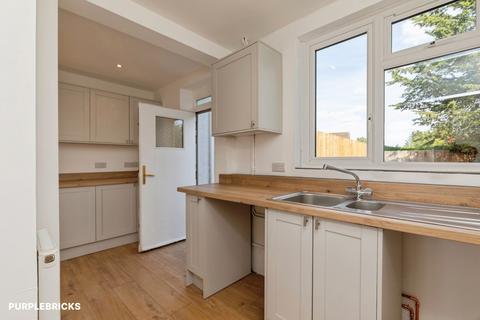 3 bedroom terraced house for sale, Methuen Avenue, Melksham, SN12