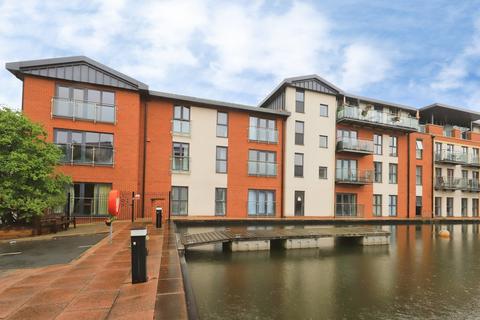 2 bedroom flat for sale, Larch Way, Stourport-on-Severn, Worcestershire, DY13
