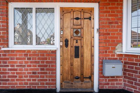 3 bedroom semi-detached house for sale, Summerville Gardens, Cheam Village