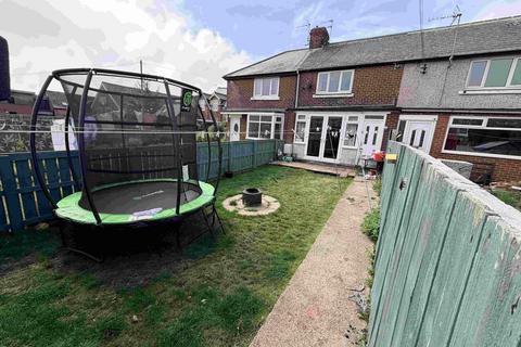 2 bedroom terraced house to rent, Glenhurst Terrace, Murton, Seaham, Co. Durham, SR7