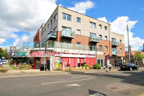 2 bedroom flat to rent, 20 Station Road, Harrow
