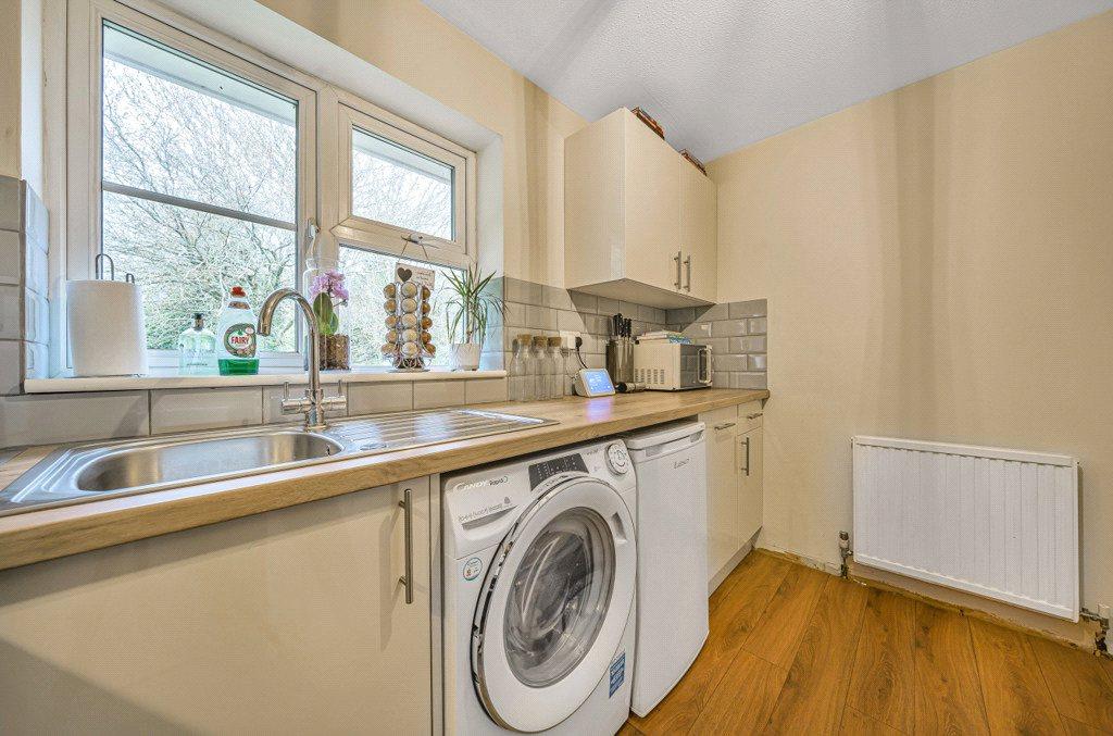Apartment in Reading, Lower Earley, Earley - More