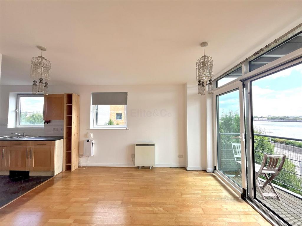 Apartment in London - View 3