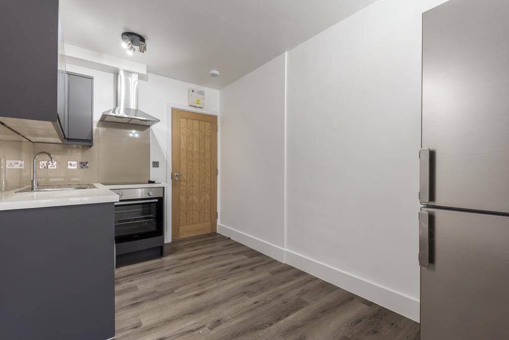 Apartment in London - View 4