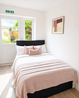 6 bedroom house to rent, Church Road, Benfleet, SS7