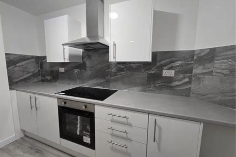 6 bedroom house to rent, Church Road, Benfleet, SS7