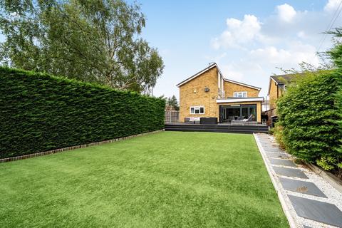 undefined, Hallam Gardens, Pinner