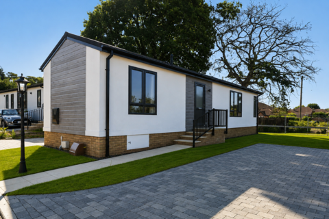 2 bedroom park home for sale, Bordon, Hampshire, GU35