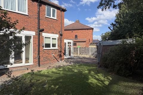 3 bedroom semi-detached house for sale, Southgate Road, Chadderton