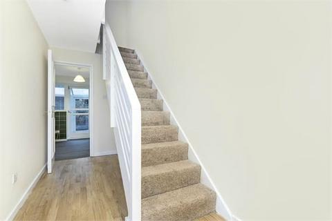 4 bedroom house to rent, Brassey Road, West Hamptsead, London, NW6