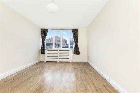 4 bedroom house to rent, Brassey Road, West Hamptsead, London, NW6