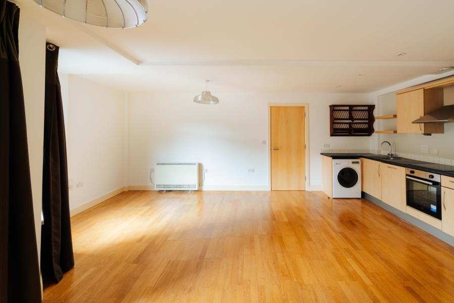 Apartment in Bristol - View 5
