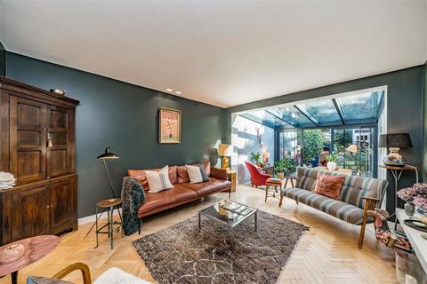 3 bedroom terraced house for sale, Clarkson Row, London NW1