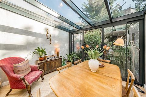 3 bedroom terraced house for sale, Clarkson Row, London NW1