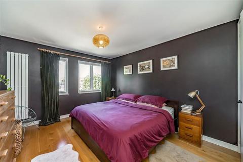 3 bedroom terraced house for sale, Clarkson Row, London NW1
