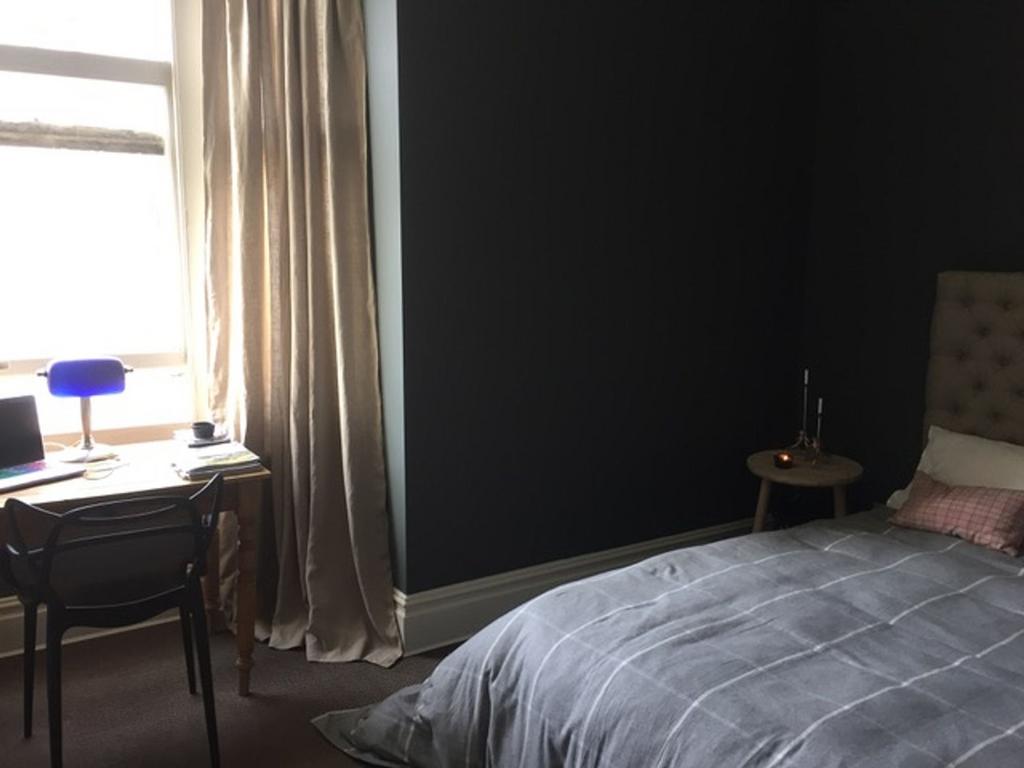 Apartment in Hove, Brunswick - View 5